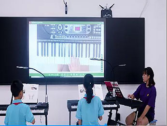 吉星無線鋼琴全錄播教室，告別枯燥鋼琴課！